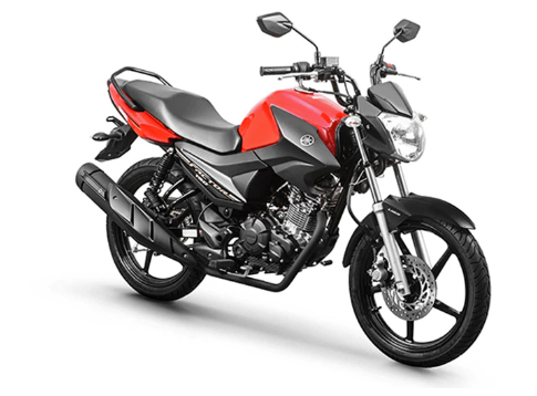 Moto Yamaha YBR 150 Factor vermelha em fundo branco.